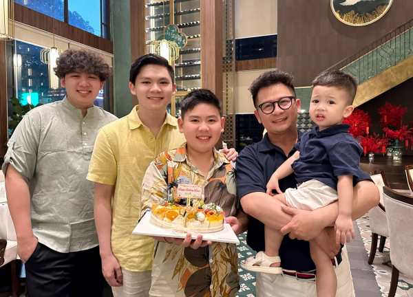 Bằng Kiều cùng vợ cũ tổ chức tiệc sinh nhật cho con trai