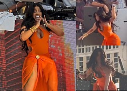 Cardi B was 'crazy' and threw the mic at the audience's head when she was splashed with water, making the fans 'surprised'