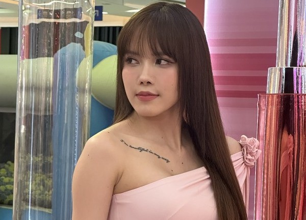 Thiều Bảo Trâm lên tiếng về gương mặt khác lạ