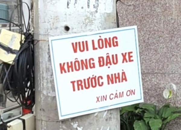 Đậu xe để giao hàng trước cửa nhà dân, tài xế bị vây đánh phải nhập viện cấp cứu