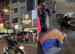 Male shipper hits rear end of Porsche: Kneeling crying and begging because of difficult family situation