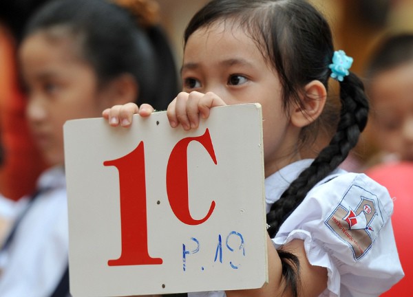 Lương giáo viên tiểu học: 200 hay 25 nghìn đồng/giờ?
