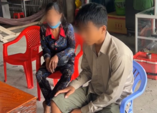 Phản ứng bất ngờ của người đàn ông khi tìm được kẻ 'bom quan tài' ở Cà Mau