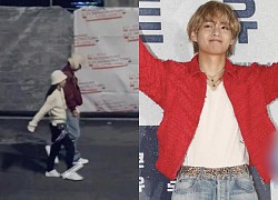 V (BTS) brought items when dating Jennie to the event, 1 magazine implied the couple just fell in love on the street?