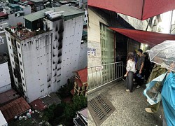 Apartment fire in Hanoi: "Sponsors" grow like mushrooms, calling for "volunteers" in all ways