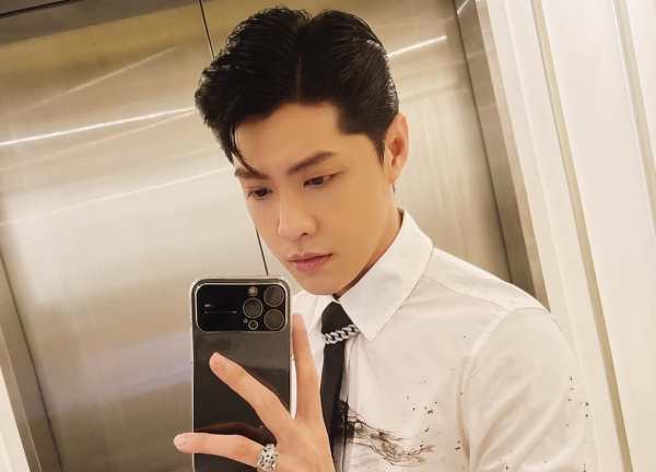 Bị netizen kém duyên mỉa mai chuyện giới tính, Noo Phước Thịnh "xù lông" đáp trả