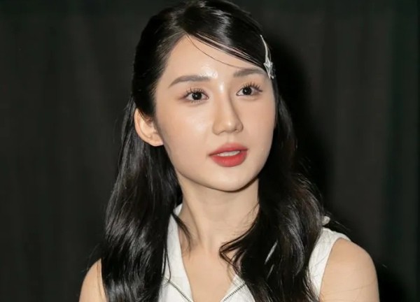 Mina Young - nữ streamer nổi tiếng trở thành ca sĩ