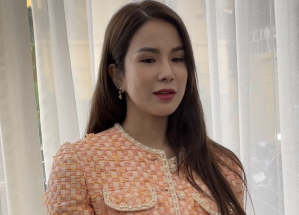 Phỏng vấn Diệp Lâm Anh: "Tôi khẳng định không bao giờ có chuyện lấy tiền để trao lại quyền nuôi con"