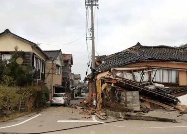 Động đất ở Nhật Bản: Ghi nhận hơn 80 dư chấn