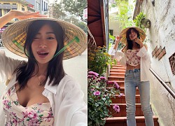 Ác nữ Chiếc Lá Bay khoe body bốc lửa khi vi vu Việt Nam, khoảnh khắc "check in" dễ thương cùng nón lá chiếm spotlight
