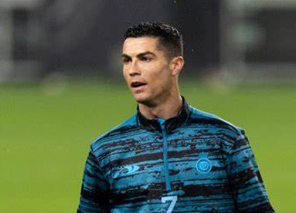 Ronaldo chê bai giải Quả bóng vàng, FIFA The Best
