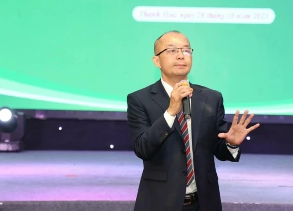 GS.TS Nguyễn Duy Cương - Người thầy thuốc với đam mê truyền cảm hứng cho thế hệ trẻ
