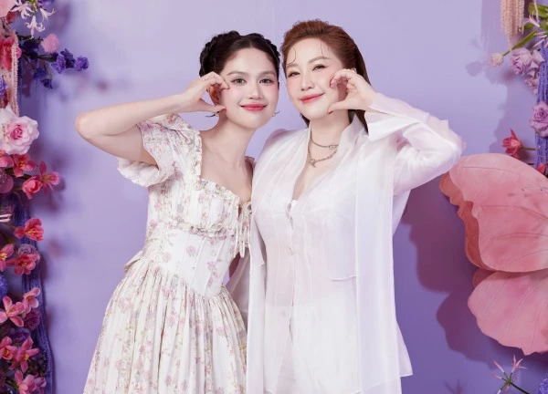 Người mẫu Ngọc Trinh mặc giản dị đọ sắc cùng Bảo Thy, Lệ Quyên