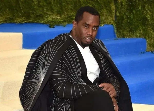 Sean "Diddy" Combs sa lưới, hội bạn thân ngôi sao dùng thủ đoạn trốn tội ác