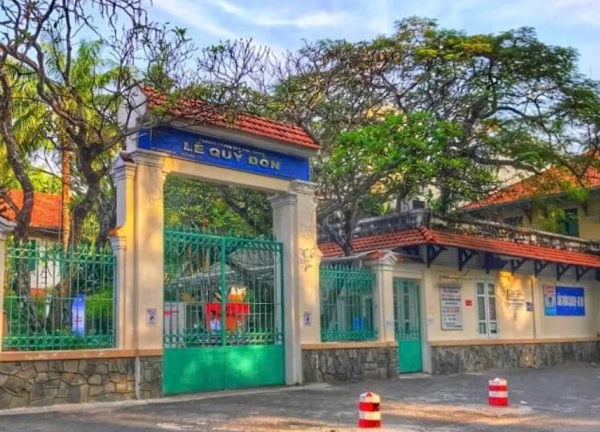 TP Hồ Chí Minh: Xét nghiệm độc chất trong vụ 6 học sinh ngộ độc thực phẩm tại trường