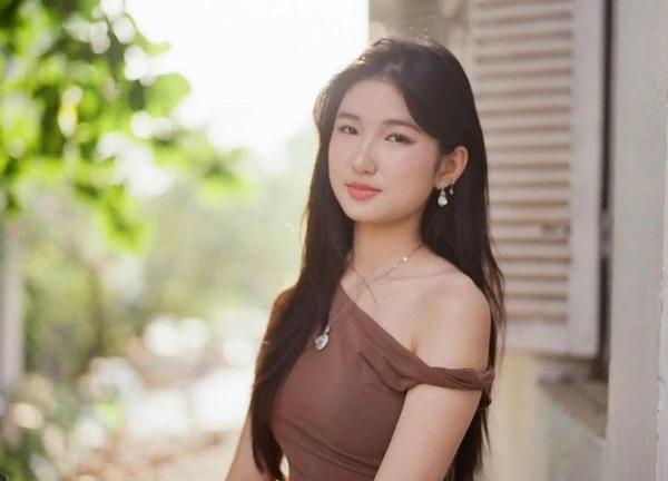 Nàng Mơ: Mắt mình lúc đó rất lệch, thậm chí còn nghĩ sẽ không nhìn được nữa