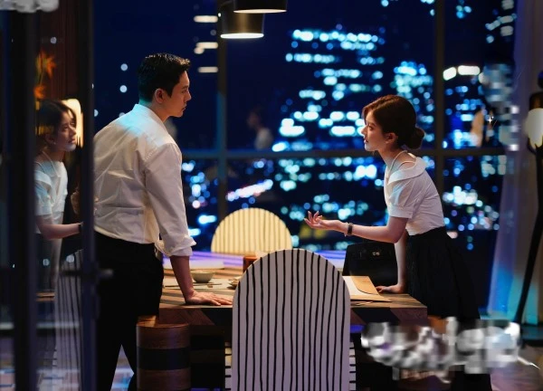 Phim ngôn tình ngược tâm gây sốt MXH: Nam chính là tổng tài vạn người mê, nữ chính có tạo hình đẹp nhất sự nghiệp