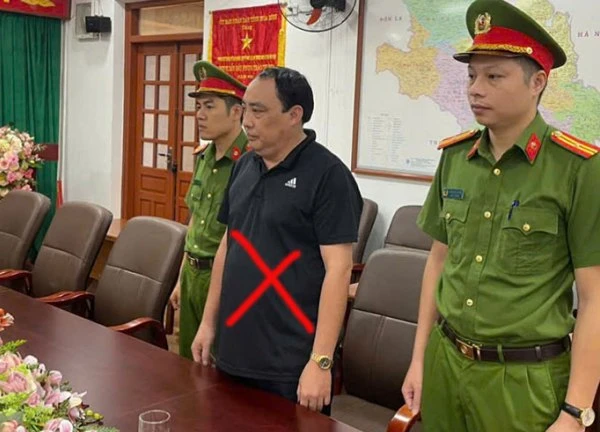 Khởi tố Phó Chi cục trưởng Chi cục Thuế khu vực Lạc Sơn Yên Thủy