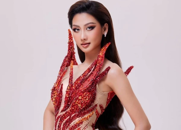 Quế Anh đáp trả netizen công kích hậu tay trắng ở Miss Grand, đạo diễn Hoàng Nhật Nam lên tiếng gây tranh cãi