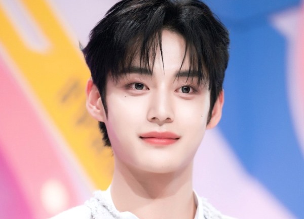 Dispatch vào cuộc lật ngược scandal nóng nhất Kpop đầu năm: Kết quả giám định "giải cứu" nam ca sĩ khỏi bê bối nhạy cảm?