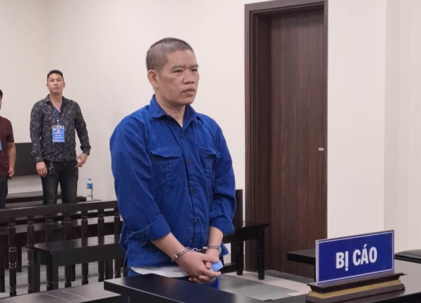 Muôn kiểu lừa tiền, thầy bói phải 'đổi vận' ngồi tù