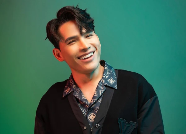 Tùng Dương sẽ hát hit 'Ngày mai người ta lấy chồng" cùng Quốc Thiên