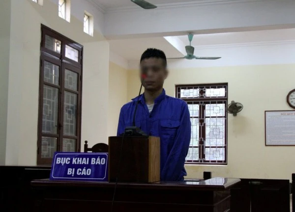 Lĩnh án vì chiếm đoạt tiền hàng của nhà hàng