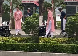 Two Western men went viral on social networks for wearing the ao dai of U60 women