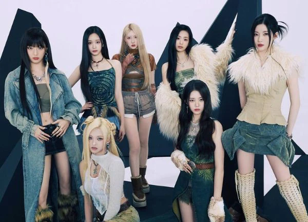 BABYMONSTER xô đổ đàn chị BLACKPINK, bị chê tan nát nay lập kỷ lục 'mát mặt' YG