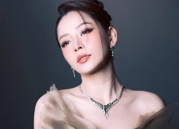 Chi Pu thay đổi thế nào sau 1 năm tỏa sáng ở show 'Đạp gió' của Trung Quốc?