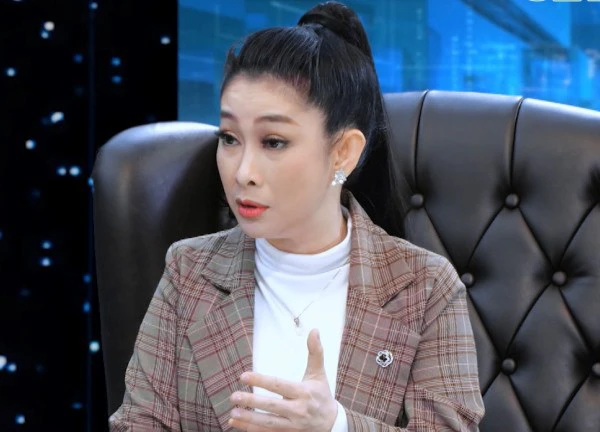 Mai Phượng: 'Nghiện' đóng vai phụ, bị mẹ so sánh với đồng nghiệp vì kém nổi tiếng
