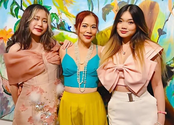 Ca sĩ Mỹ Lệ tiết lộ về 2 con gái nói 6 thứ tiếng, đỗ 5 trường đại học ở Anh