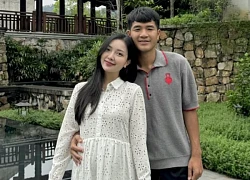 Hà Đức Chinh khoe cận cảnh bụng bầu tròn lẳn của Mai Hà Trang, muốn làm một việc cho con trai Hòa Minzy nhưng bị nữ ca sĩ nói phũ