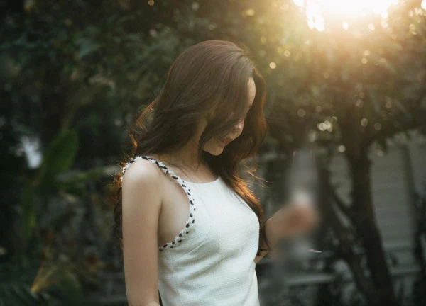 Lưu Hương Giang liên tục có thái độ lạ sau khi rạn nứt hôn nhân