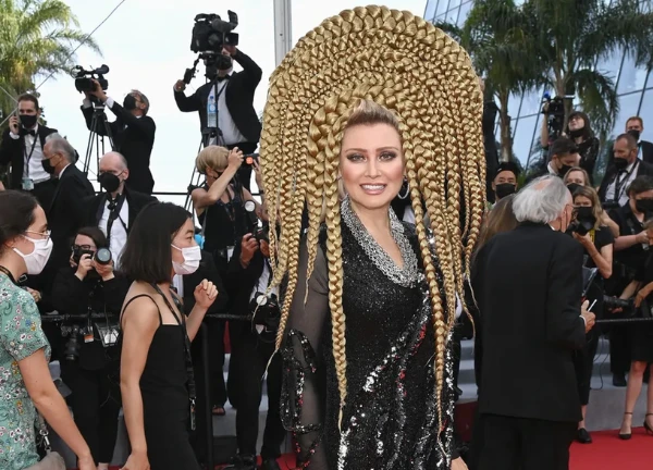Kristen Stewart và dàn sao mặc đồ xấu nhất lịch sử thảm đỏ Cannes