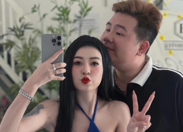Nữ ca sĩ Việt có "triệu người mê" về với chồng sau cuộc chia tay ầm ĩ