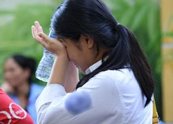 Mistakenly signed by the proctor, the candidate burst into tears because it took 20 minutes to do the test, parents were frustrated