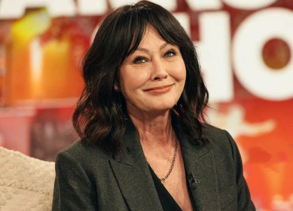 "Prue" Shannen: Sao nhí lụi tàn vì phốt thái độ, drama ngập đầu với sao Phép Thuật và cả chồng trước khi qua đời