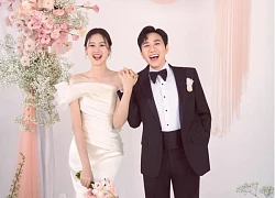 Mr. Duc released gorgeous wedding photos with his wife who is 12 years younger, counting down to the big day