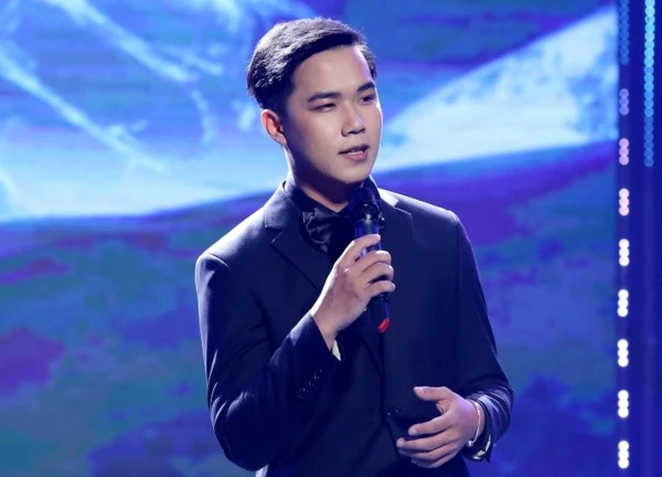 Chàng trai 18 tuổi khiến Đại Nghĩa 'sởn da gà' vì hát giống Tuấn Ngọc