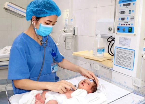 Bình Dương: Lại thêm bé sơ sinh bị bỏ rơi