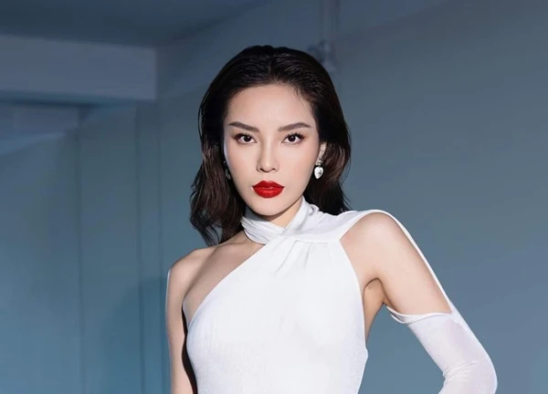 Kỳ Duyên "thua thiệt" nếu chinh chiến Miss Universe, "bít cửa" đoạt vương miện?