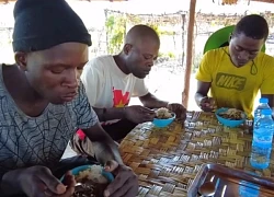 Team Africa treats Angolan people to fake Vietnamese civet noodles, a surprising ending