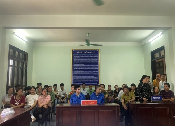 Sự hối hận muộn màng của những thanh niên người dân tộc Bru Vân Kiều