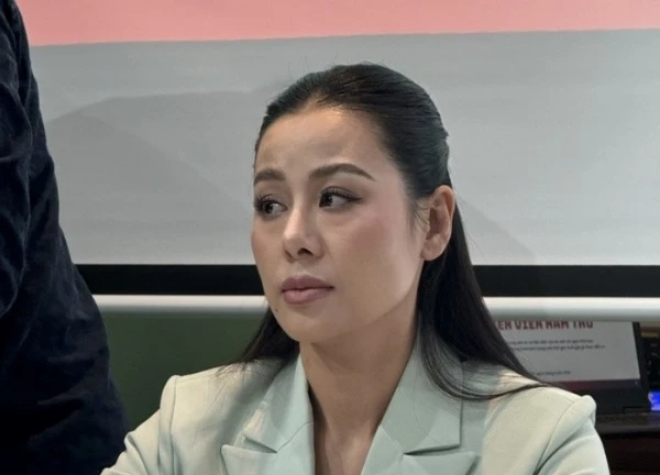 Chủ tài khoản Zyy Doo đáp trả Nam Thư: "Sẵn sàng đối chứng với Pháp luật nếu tin nhắn tống tiền là từ tôi"