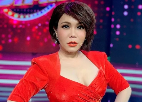 Nữ diễn viên sở hữu nhà 300 tỷ: Cho đồng nghiệp mượn vàng đeo cho "sang", ở phòng 18 nghìn đô