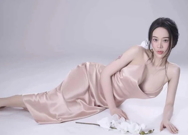 Ngắm body 'khét lẹt' của hot girl Vĩnh Long