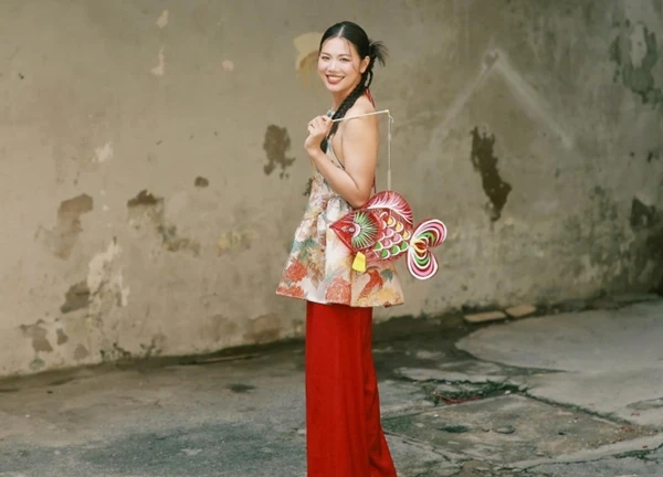 Ánh Viên đẹp ngỡ ngàng trong đêm Trung thu, bạn trai tin đồn lập tức có động thái đánh dấu chủ quyền