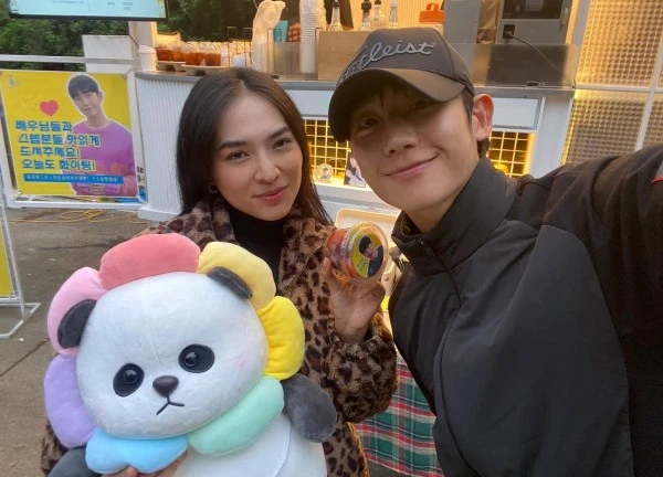 1 sao nữ Vbiz bất ngờ xuất hiện ở phim Hàn hot nhất hiện tại, đóng cùng Jung Hae In mới đáng ngưỡng mộ