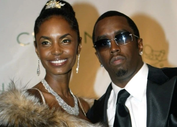 Các con của "ông trùm" Diddy lên tiếng về cuốn hồi ký gây xôn xao